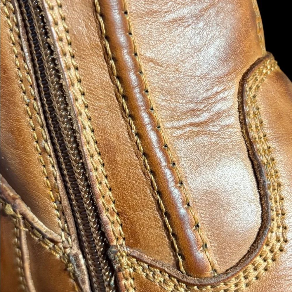 Bed Stu-Men’s 11 side zip boot. Cobbler Series distressed leather. Cognac EUC!
